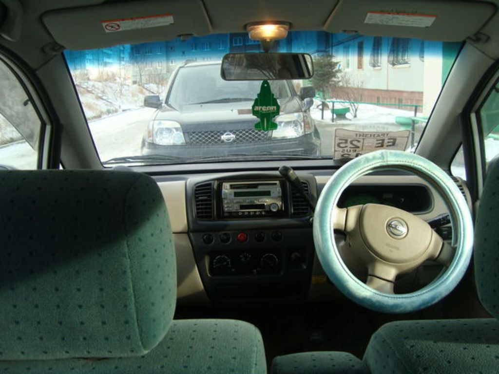 2002 Nissan Moco