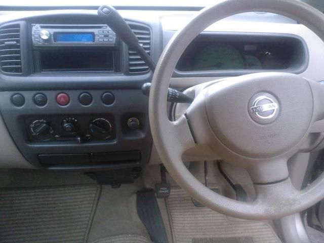 2002 Nissan Moco