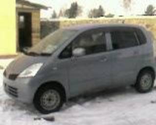 2003 Nissan Moco Pictures