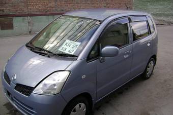2003 Nissan Moco Images