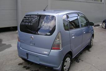 2003 Nissan Moco Photos