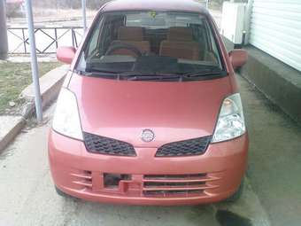 2004 Nissan Moco Pictures