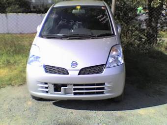 2004 Nissan Moco Pictures