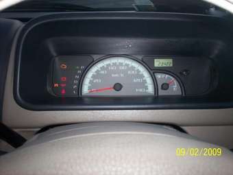 2005 Nissan Moco Pictures