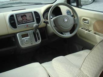 2006 Nissan Moco Photos