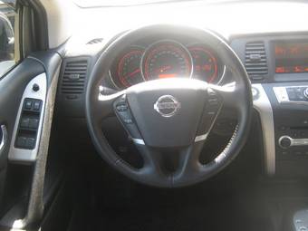 2011 Nissan Murano Pictures