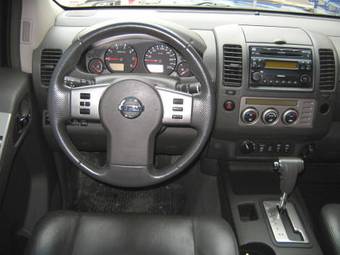 2006 Nissan Navara Pictures