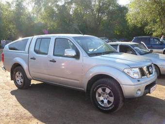 2007 Nissan Navara Photos