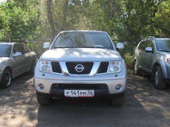 2007 Nissan Navara Photos