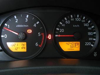 2008 Nissan Navara Pictures