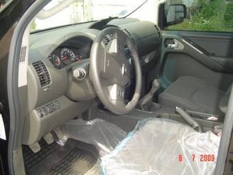 2008 Nissan Navara Photos