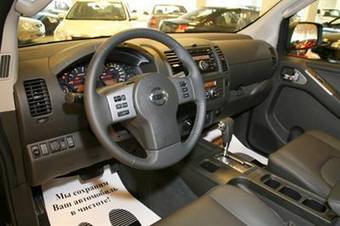 2008 Nissan Navara Pictures