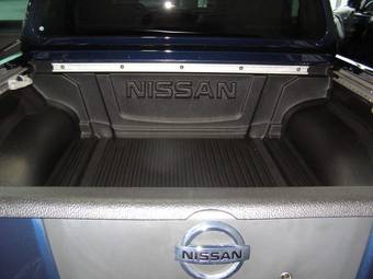 2008 Nissan Navara Pictures