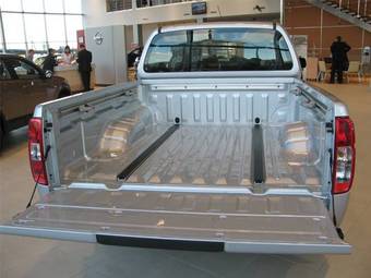 2008 Nissan Navara Pictures