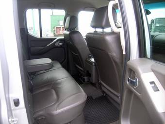 2008 Nissan Navara Photos