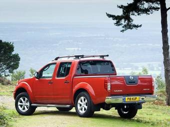 2009 Nissan Navara Photos