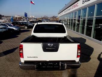 2010 Nissan Navara Photos