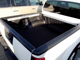 2010 Nissan Navara Pictures