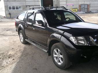 2010 Nissan Navara Photos