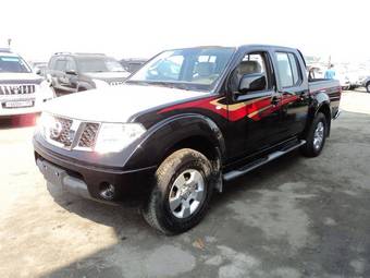 2011 Nissan Navara Photos