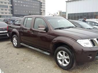 2011 Nissan Navara Photos