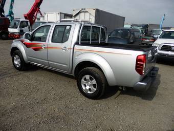 2012 Nissan Navara Photos