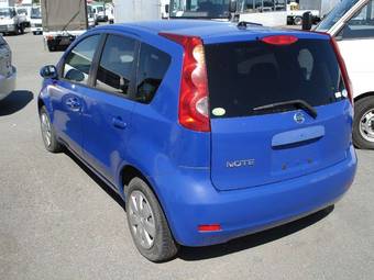 2004 Nissan Note Photos