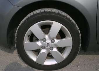 2005 Nissan Note Pictures