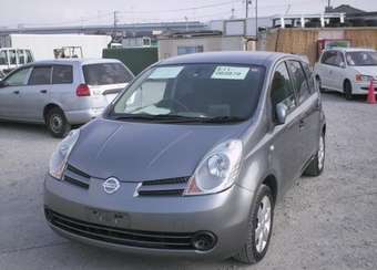 2005 Nissan Note Pics