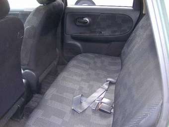 2005 Nissan Note Photos