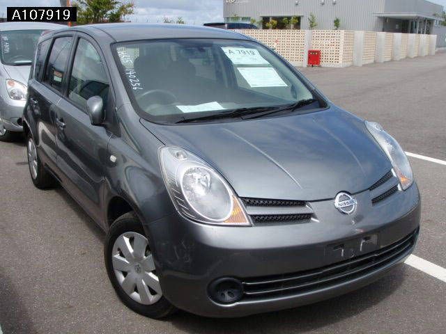 2005 Nissan Note