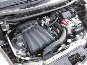 2005 Nissan Note Pictures
