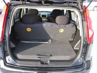 2005 Nissan Note Images