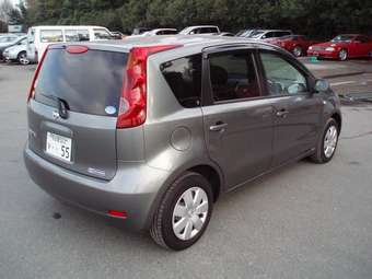 2005 Nissan Note Pictures