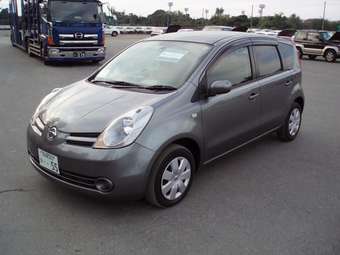 2005 Nissan Note Pictures