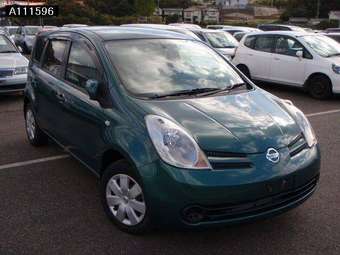 2005 Nissan Note Photos