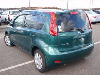 2005 Nissan Note Pictures