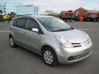 2005 Nissan Note Pictures