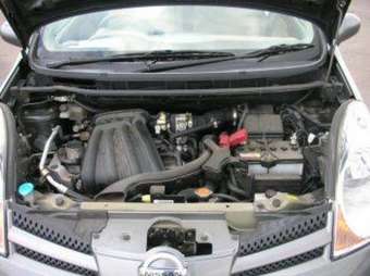 2005 Nissan Note Pictures