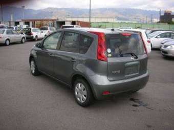 2005 Nissan Note Pictures