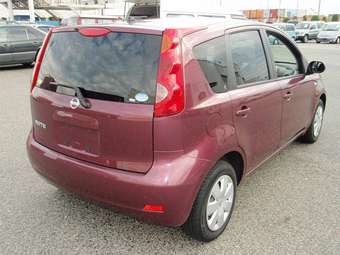 2005 Nissan Note Pictures