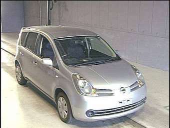 2005 Nissan Note Photos