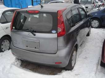 2005 Nissan Note Pictures