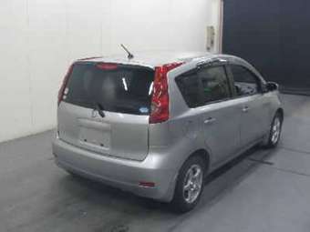 2005 Nissan Note Pictures