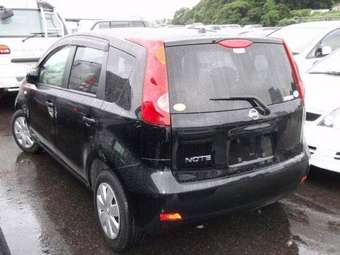 2005 Nissan Note Photos