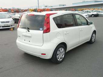 2005 Nissan Note Pictures