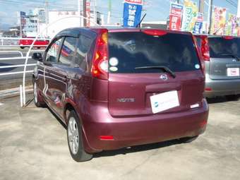 2005 Nissan Note Photos
