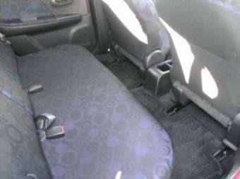 2005 Nissan Note Pictures