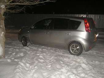 2005 Nissan Note Pictures