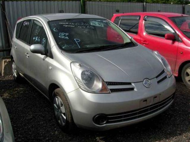 2005 Nissan Note